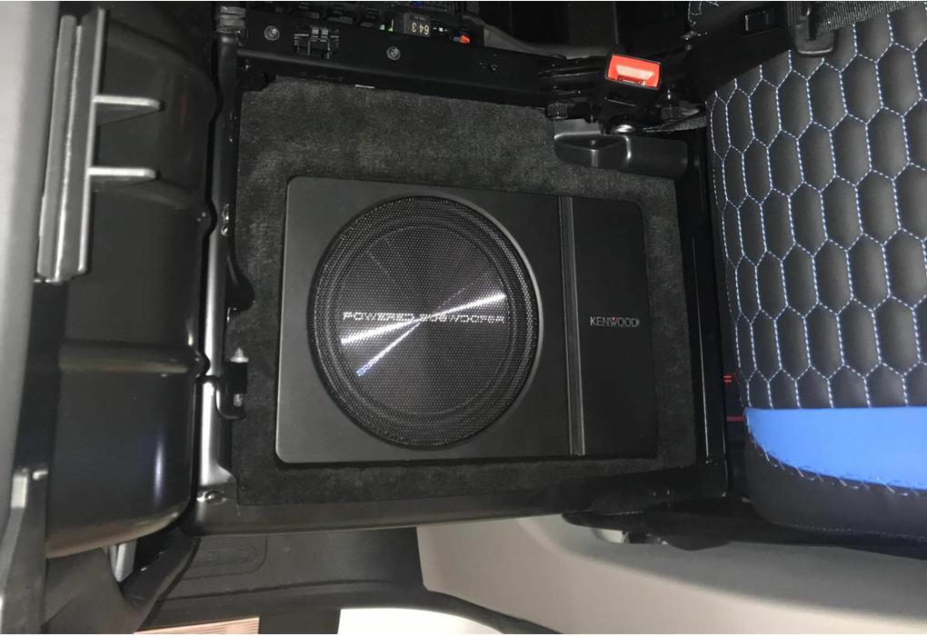 Subwoofers • KSCPSW8 Caractéristiques • KENWOOD France