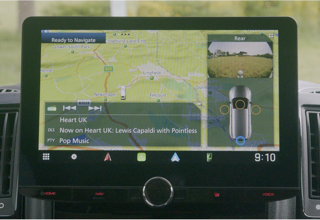 DNR992RVS 10.1 Screen Motorhome Navigation, Apple CarPlay • KENWOOD UK